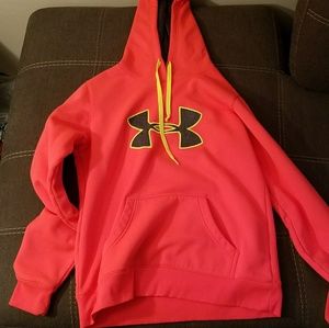 Under armour sweatshirt